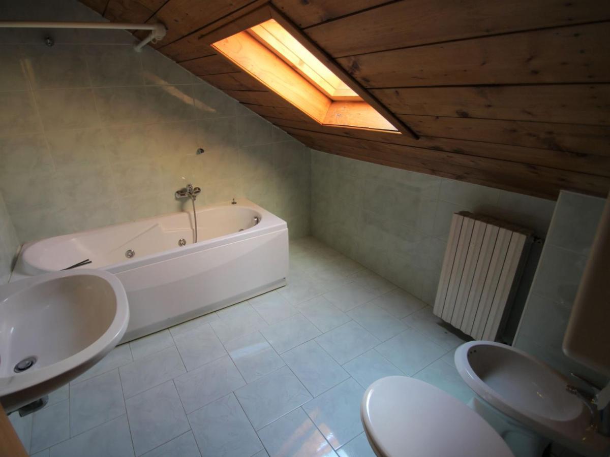 Apartment Magda By Interhome Porto Valtravaglia Kültér fotó